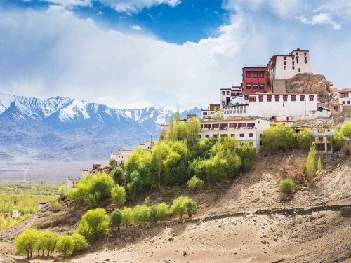 Ladakh with Nubra & Pangong 5 Nights / 6 Days
