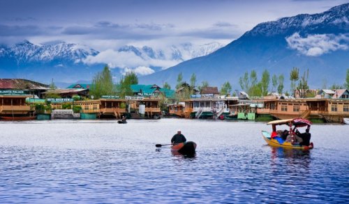 Explore Kashmir Tour -5 Nights / 6 Days