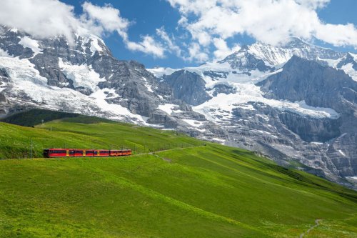 Mesmerizing Switzerland - 15 Nights / 16 Days